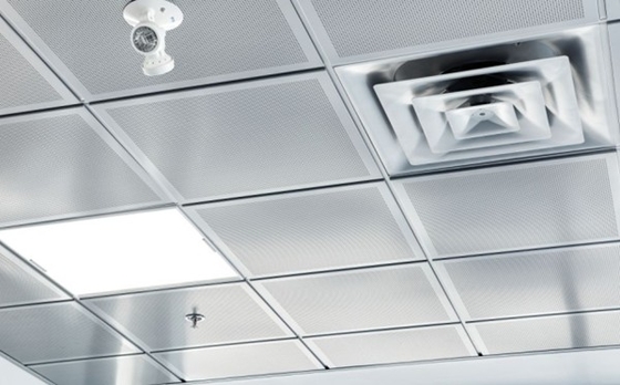 Aluminum Lay In Metal Ceiling Design ISO9001 Square Tiles 0.7mm