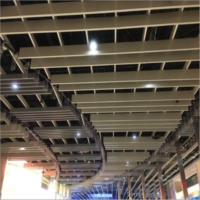 Thickness 0.8mm Box Baffle Aluminum Metal Ceiling For Interior Decoration