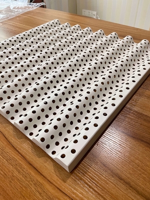 Sine Wave 600x630x2.0mm Aluminum Corrugated Panel With Diameter 10mm Perforation
