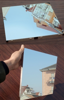 Modern 300x300mm Aluminum Metal Ceiling Polished Mirror 0.5mm Thickness