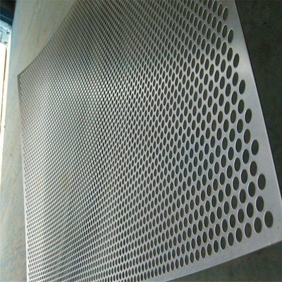 1600x6000mm Aluminum Perforated Panel For Metro Station Acid Resistant