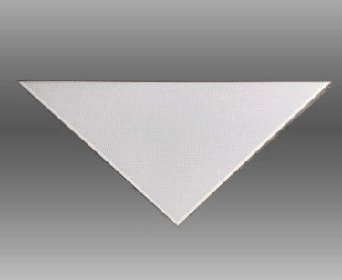 Aluminum Triangular Clip-In Ceiling For Convention Center Wall Decoration