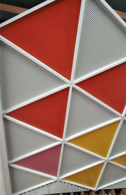 Outlet Extruded Grille Triangle Shaped Ceiling Design  Light Weight
