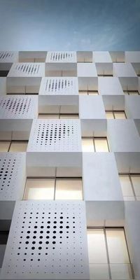 0.6 - 1.2mm Aluminum Metal Ceiling System Solution LED Light Linear Metal Ceiling