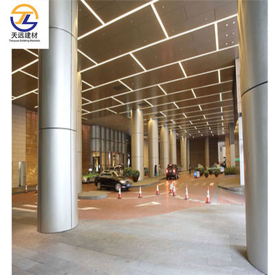 0.6 - 1.2mm Aluminum Metal Ceiling System Solution LED Light Linear Metal Ceiling